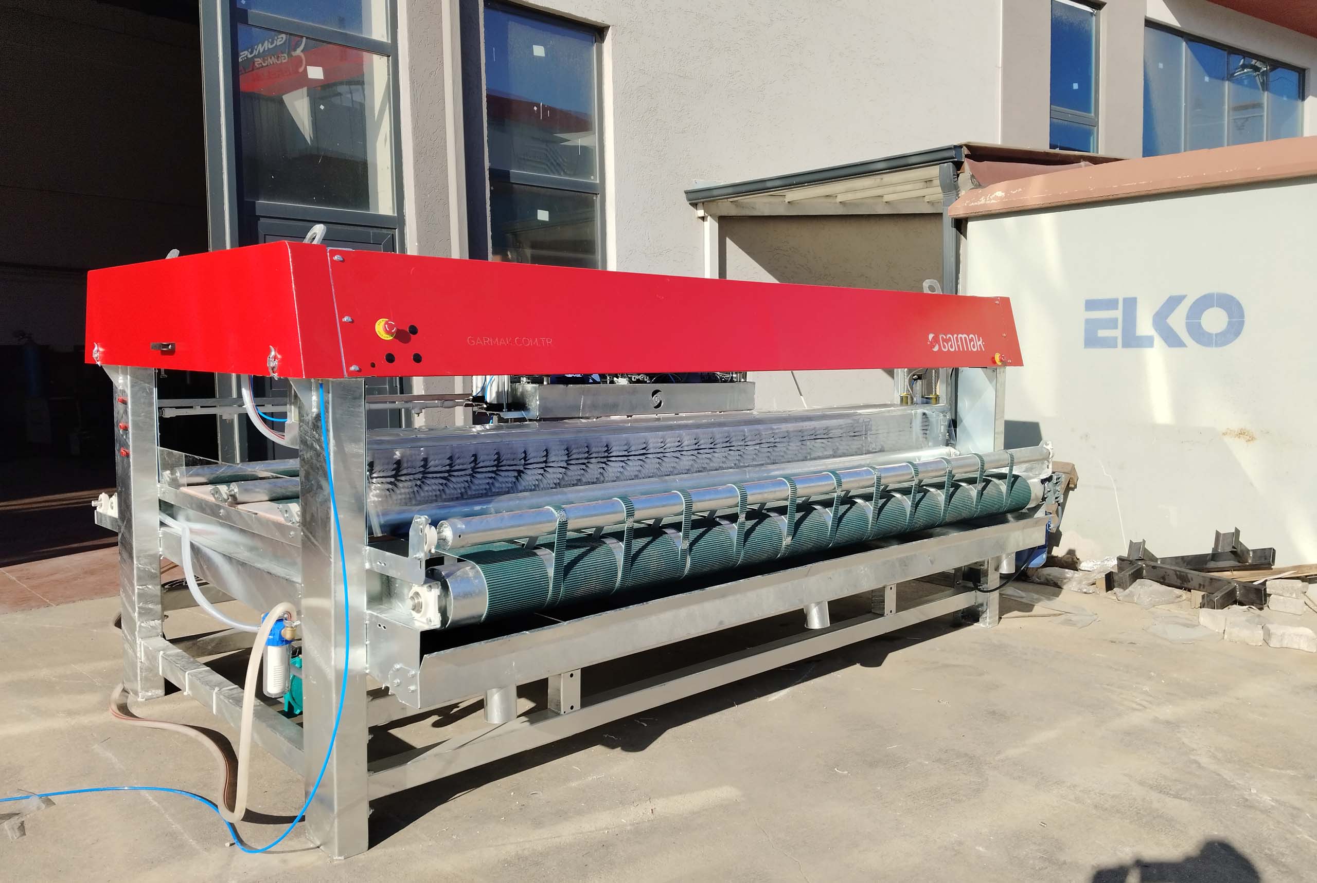 mega halı yıkama makinesi