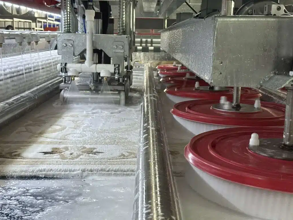 Halı yıkama deterjan dozajlama sistemleri