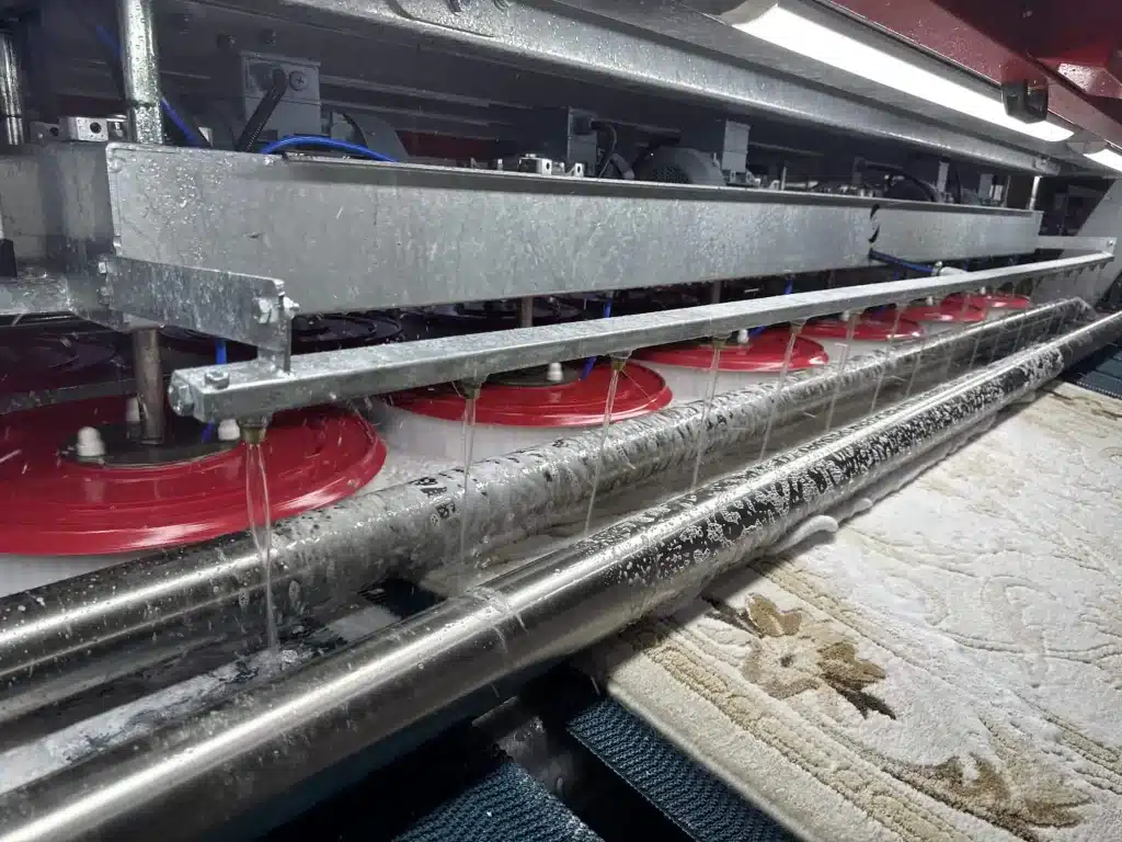 Halı yıkama işlemi